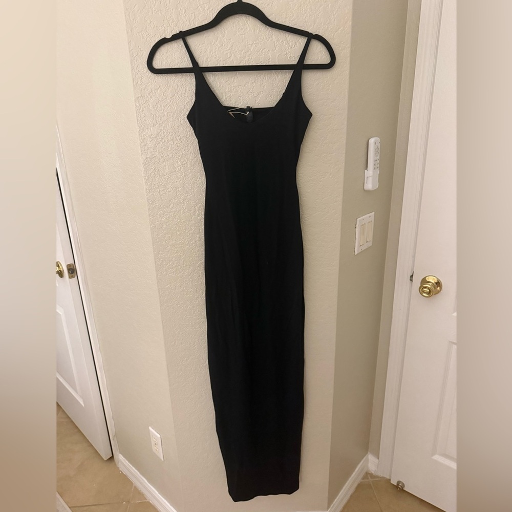 NWT SKIMS Smooth Lounge Skimpy Scoop Neck Maxi Dress
